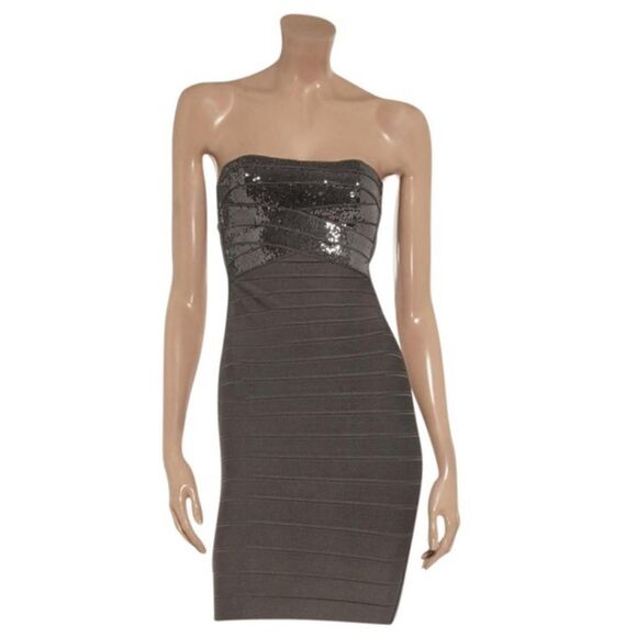 Hervé Leger
Shadow Grey Simone Sequined Strapless Bandage Cocktail Dress… - Picture 3 of 13